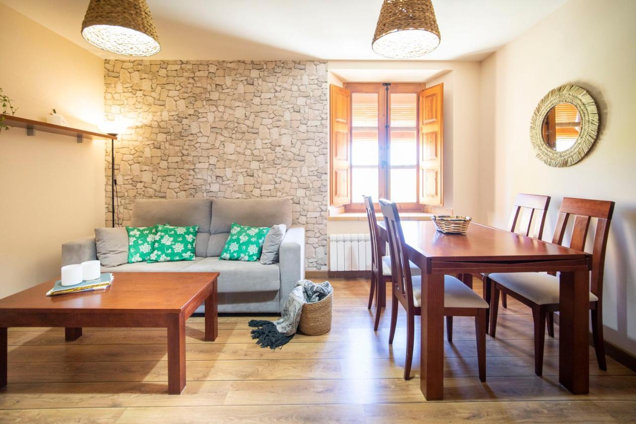 Apartamentos Ribera Del Duero Las Escuelas Vadocondes Εξωτερικό φωτογραφία