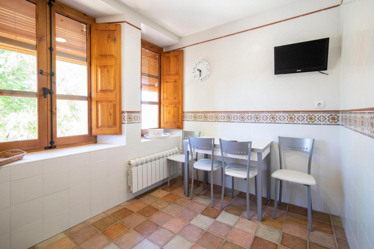 Apartamentos Ribera Del Duero Las Escuelas Vadocondes Εξωτερικό φωτογραφία
